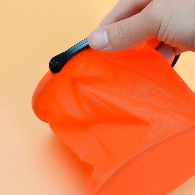 Beach Sand Bucket Toy  Collaps - مراجعة Water Bag Collapsible وسعره