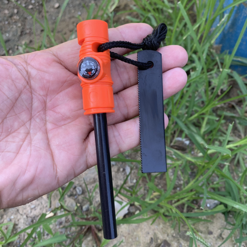 Multifunctional Long Tactical  - مراجعة Magnesium Fire Starter وسعره