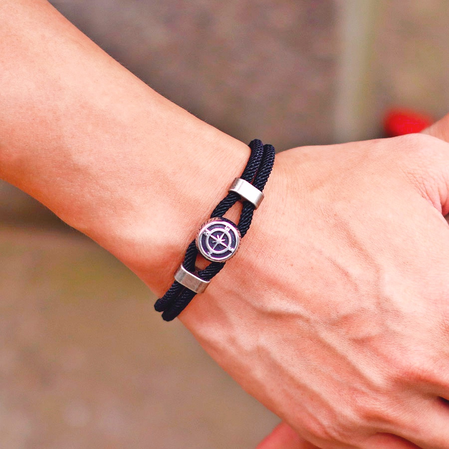 Pirate Style Nautical Compass  - مراجعة Compass Lensatic وسعره