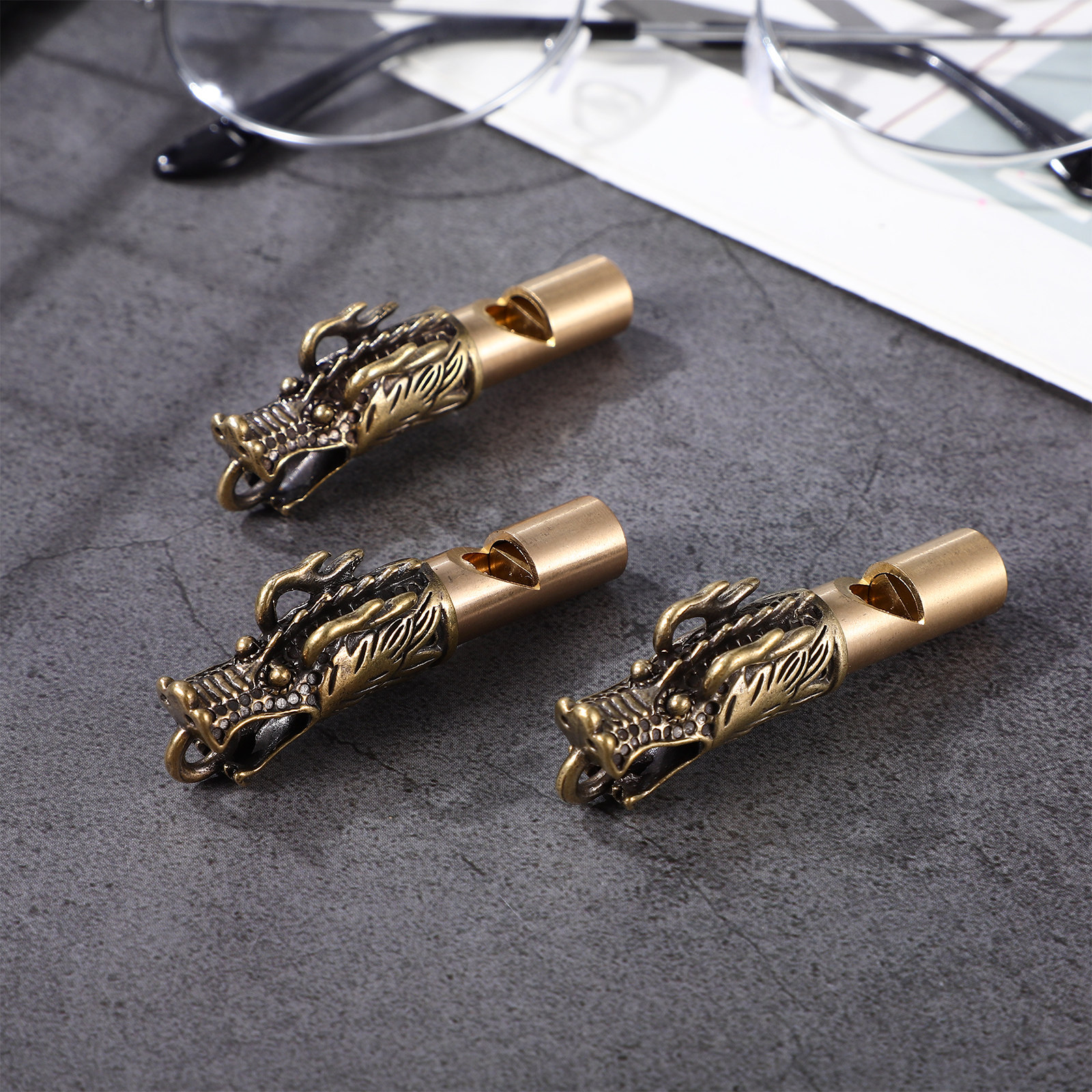 3Pcs Dragon Keychain Whistles  - مراجعة Emergency Whistle Loud وسعره
